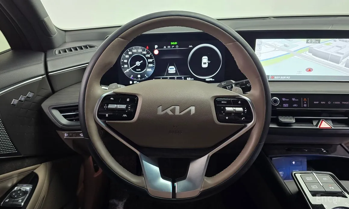 Фото 13 - Kia K8