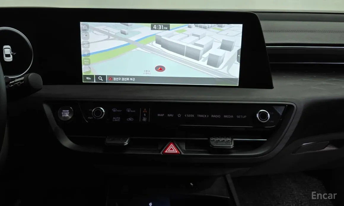 Фото 14 - Kia K8