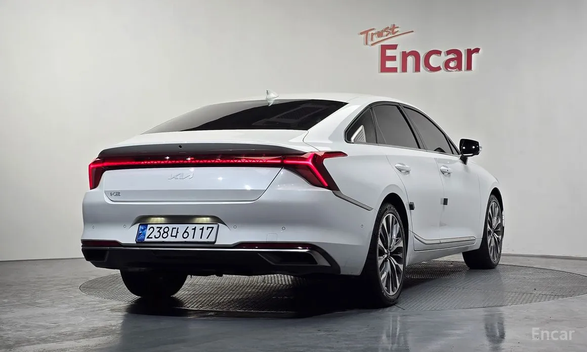 Фото 2 - Kia K8