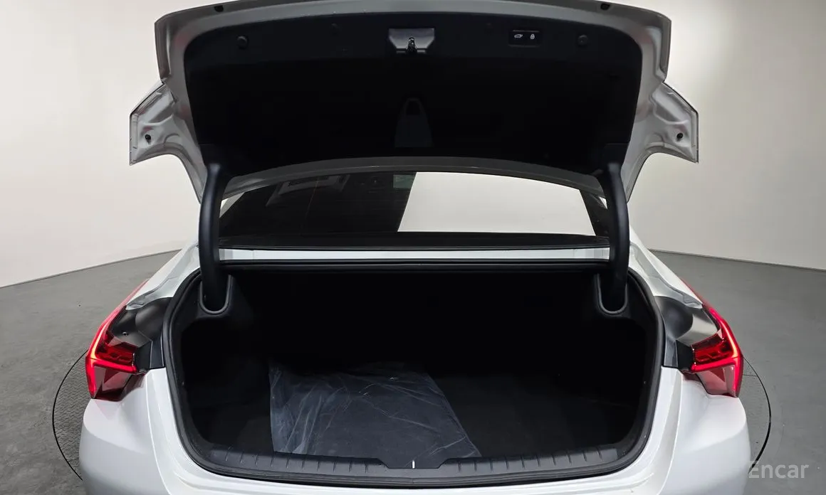 Фото 20 - Kia K8