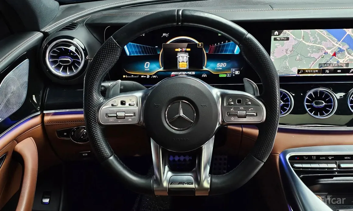 Фото 13 - Mercedes-Benz AMG GT