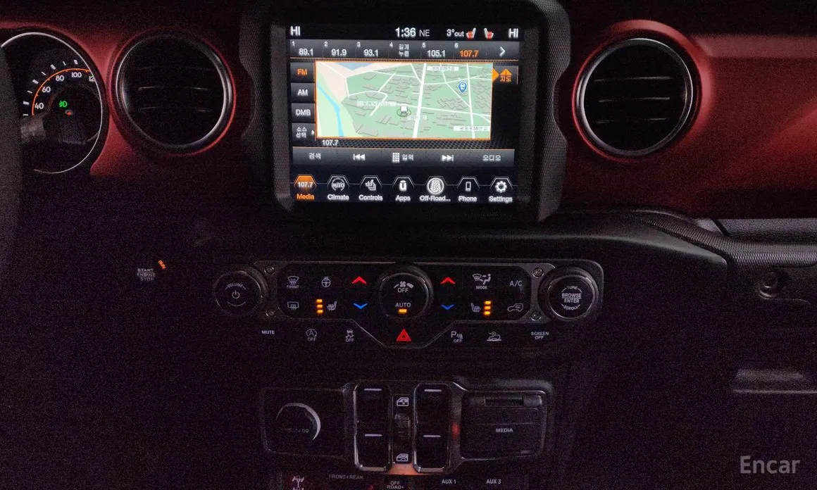 Фото 15 - Jeep Gladiator