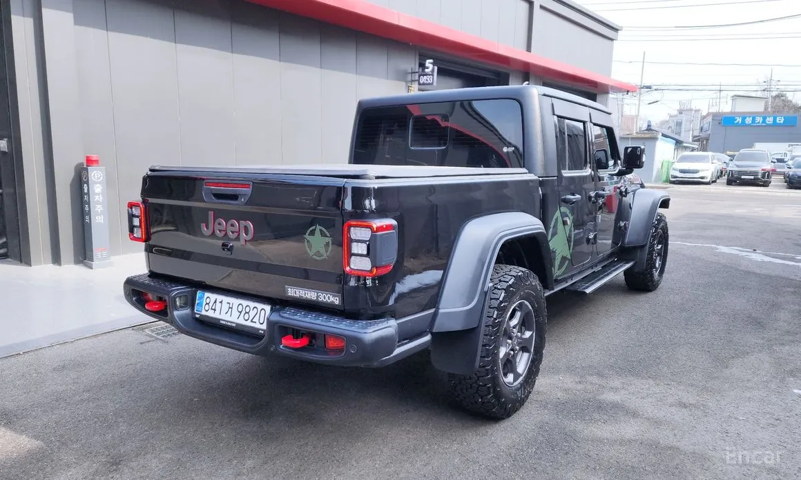 Фото 2 - Jeep Gladiator