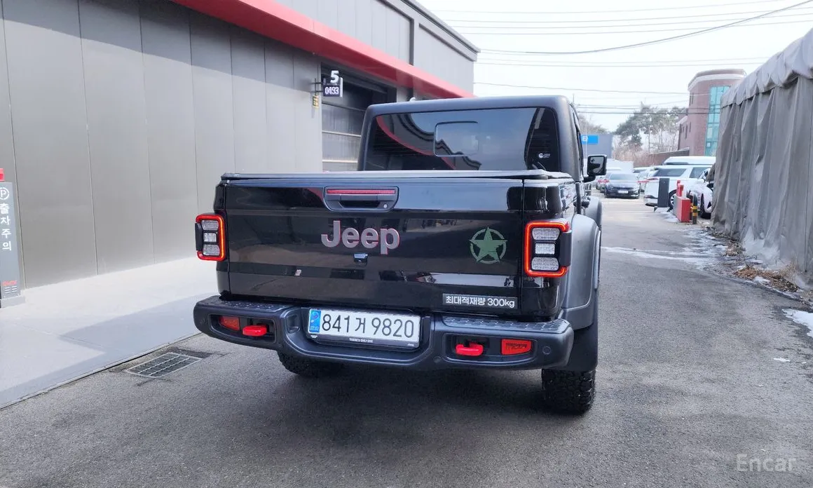 Фото 4 - Jeep Gladiator