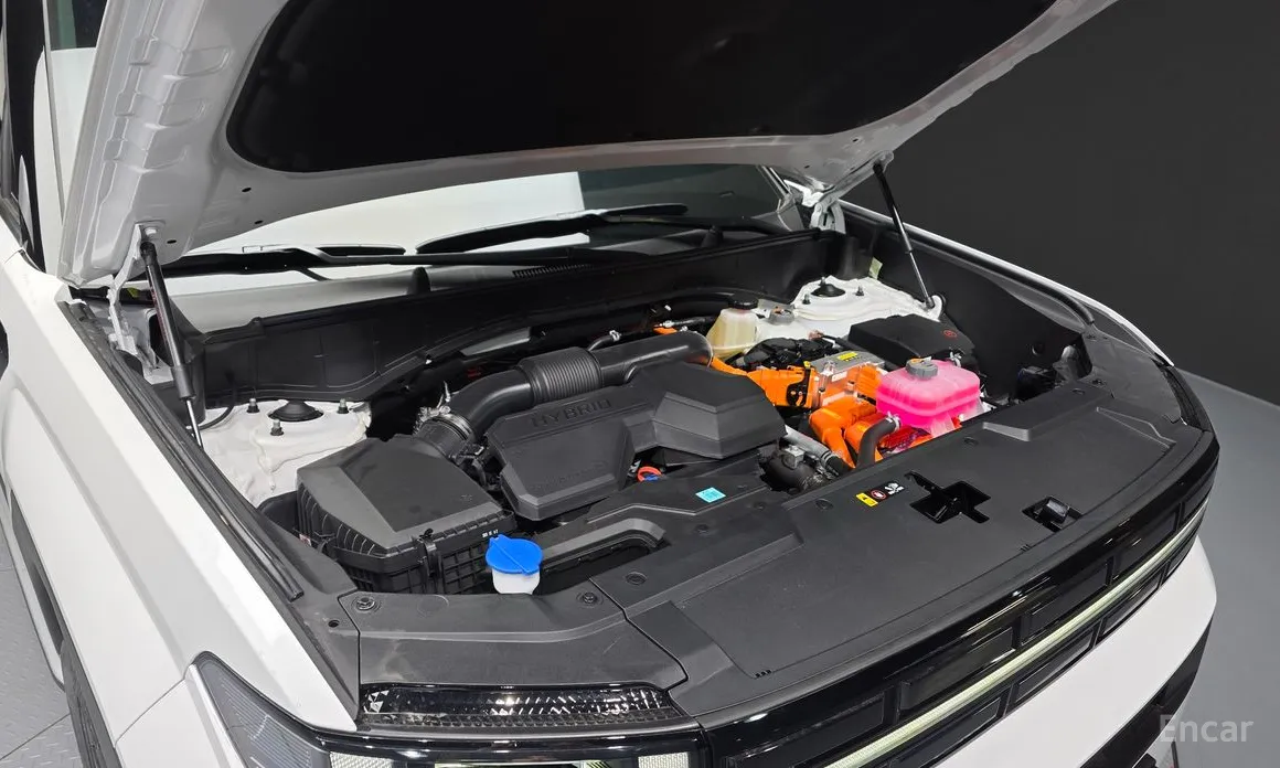 Фото 6 - Hyundai Santa Fe