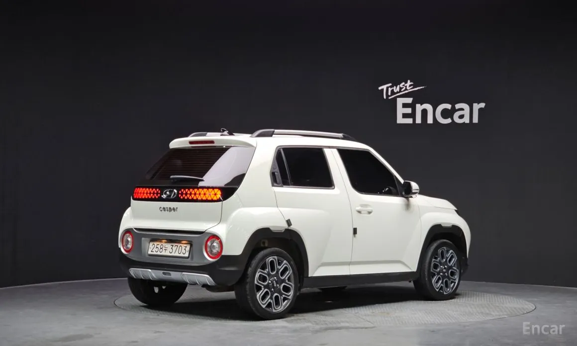 Фото 2 - Hyundai Casper