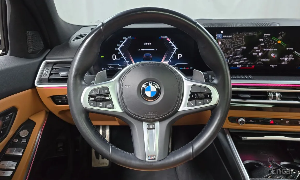 Photo 13 - BMW 3 Series