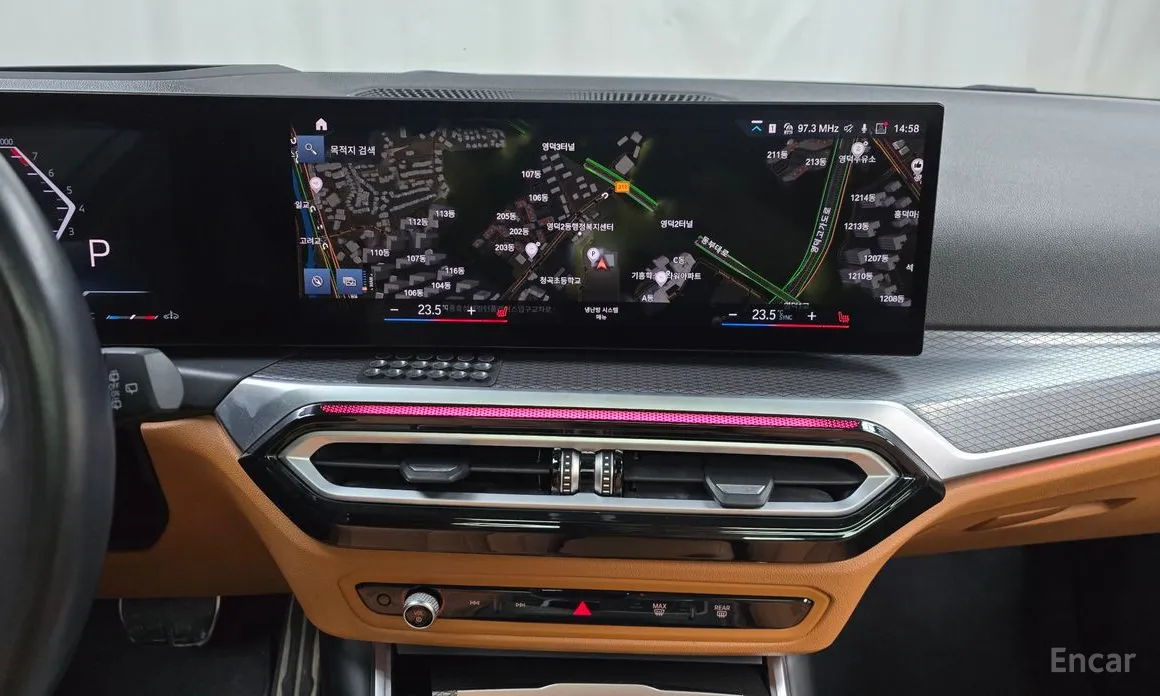 Photo 14 - BMW 3 Series