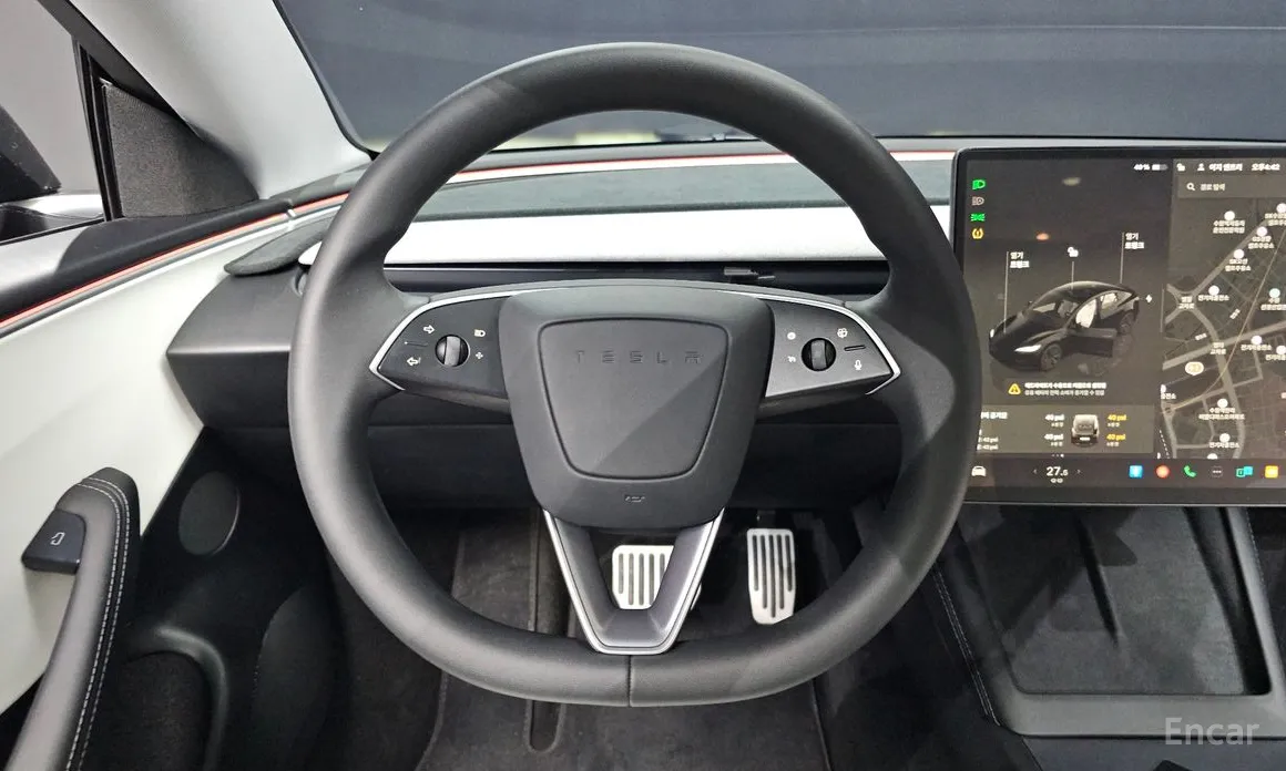 Фото 13 - Tesla Model 3