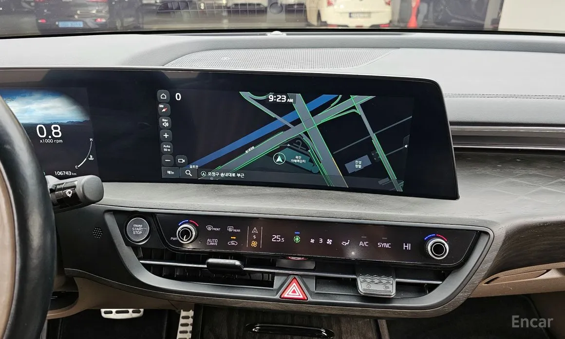 Фото 14 - Kia K8