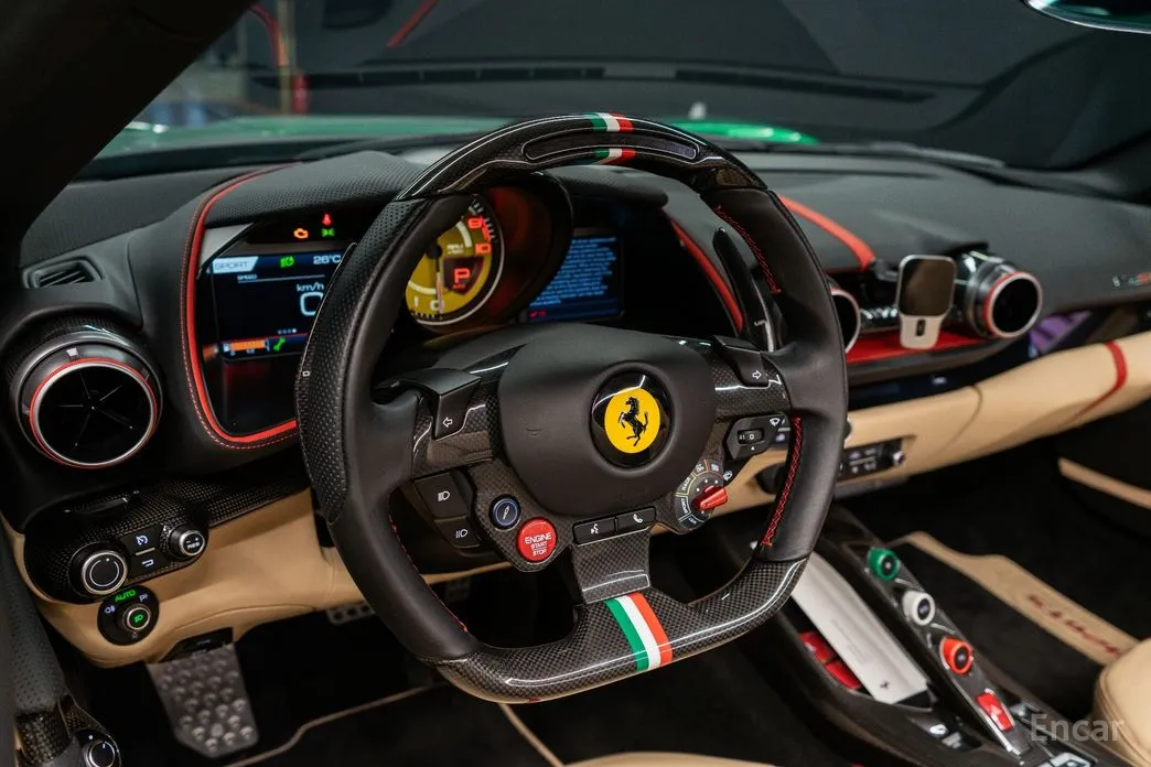 Фото 9 - Ferrari 812