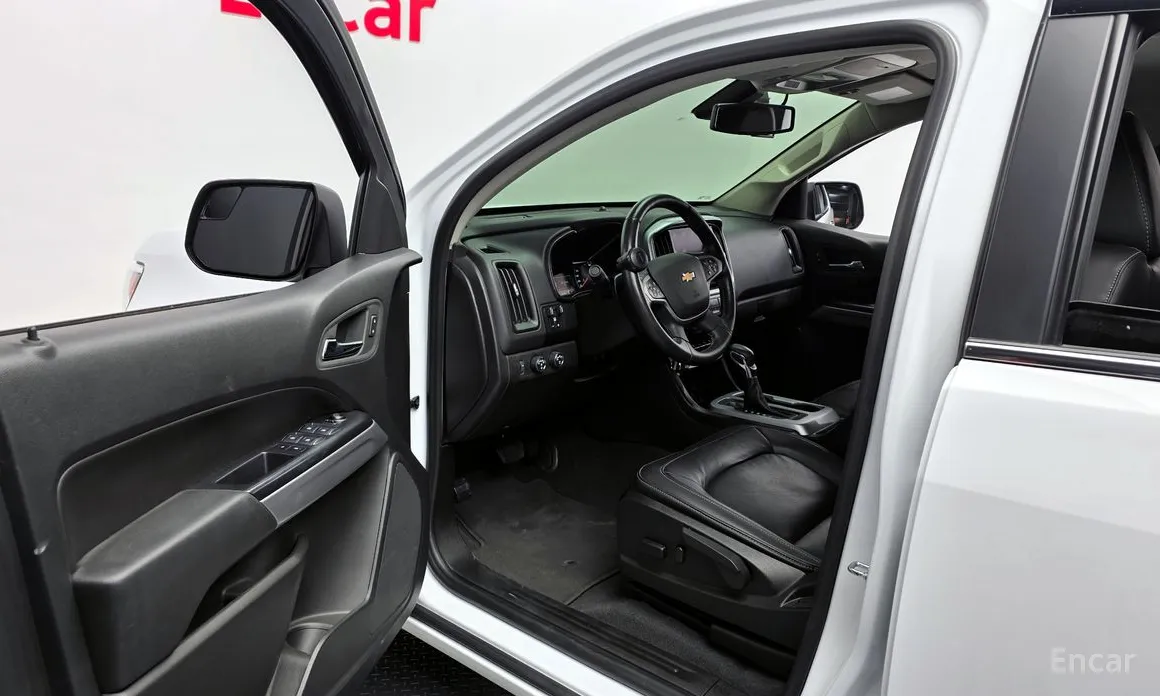 Фото 10 - Chevrolet Colorado