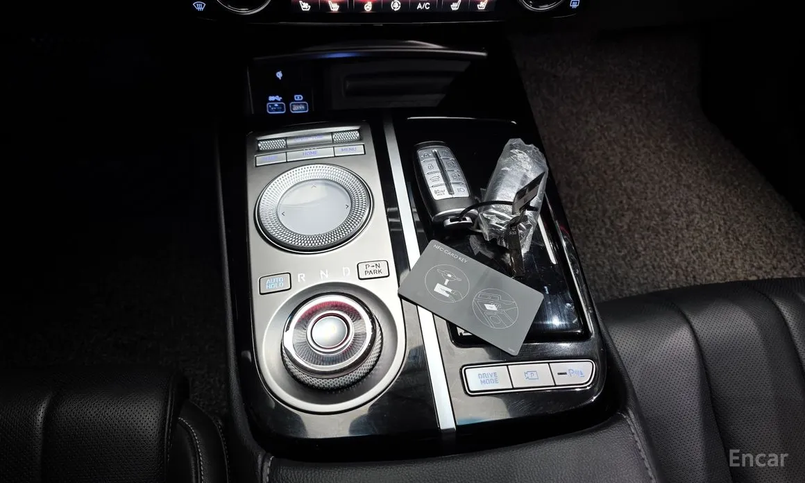 Фото 9 - Genesis G80