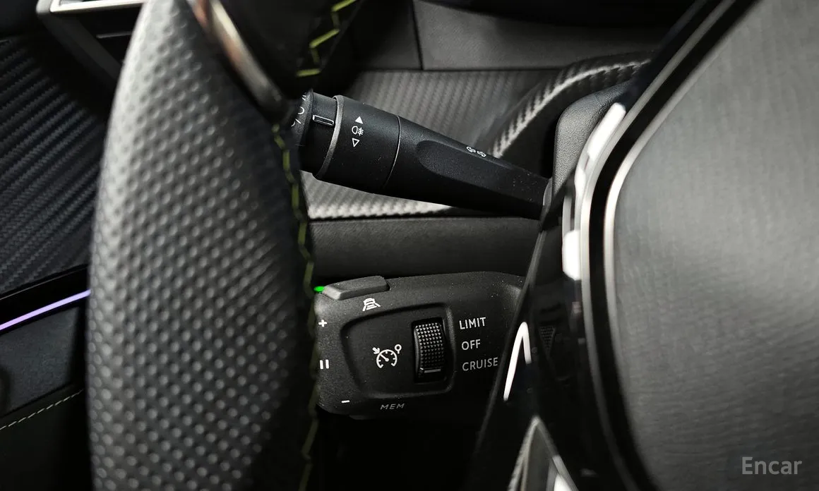 Фото 19 - Peugeot 2008