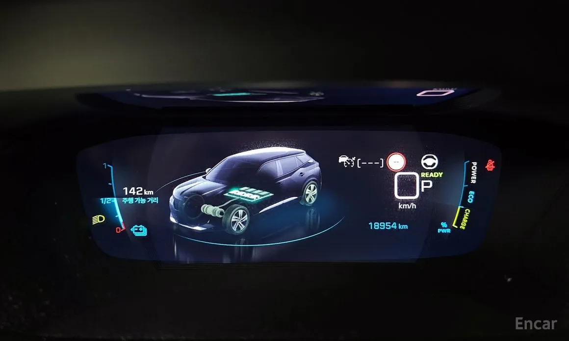 Фото 8 - Peugeot 2008