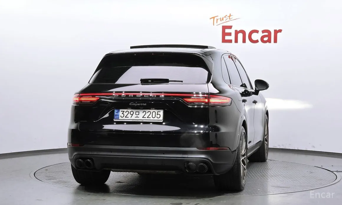 Фото 4 - Porsche Cayenne