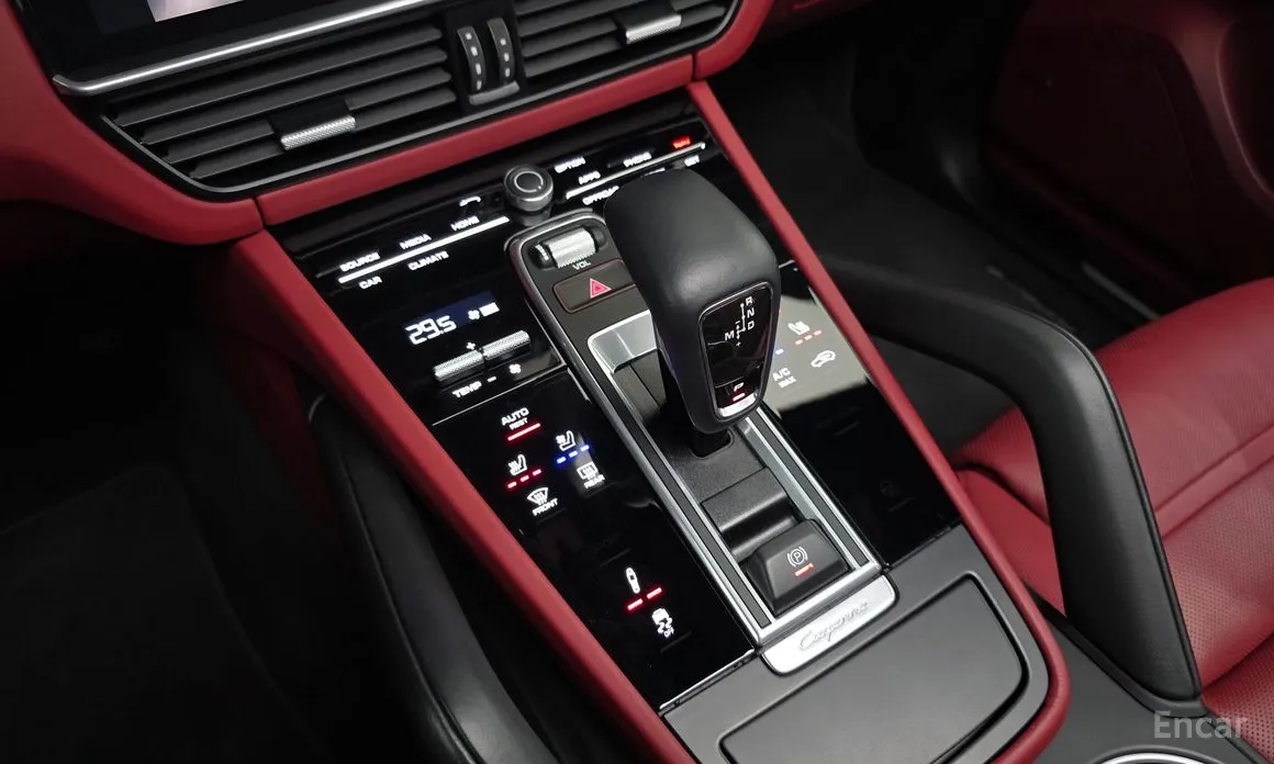 Фото 9 - Porsche Cayenne