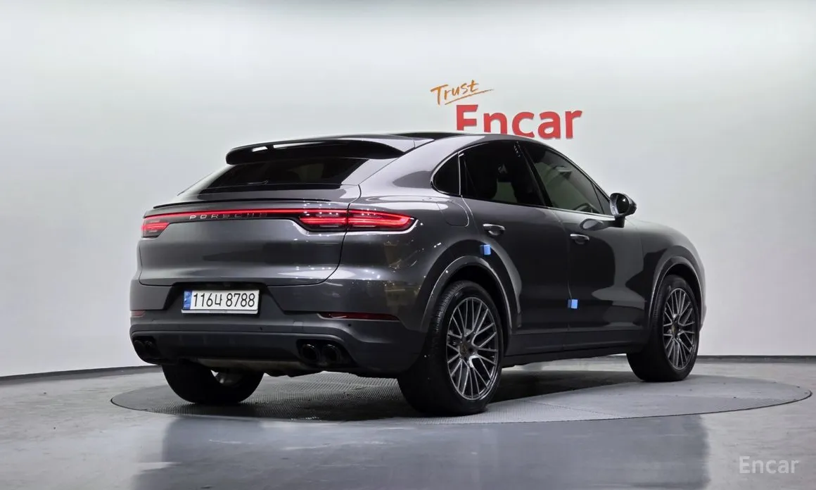 Фото 2 - Porsche Cayenne