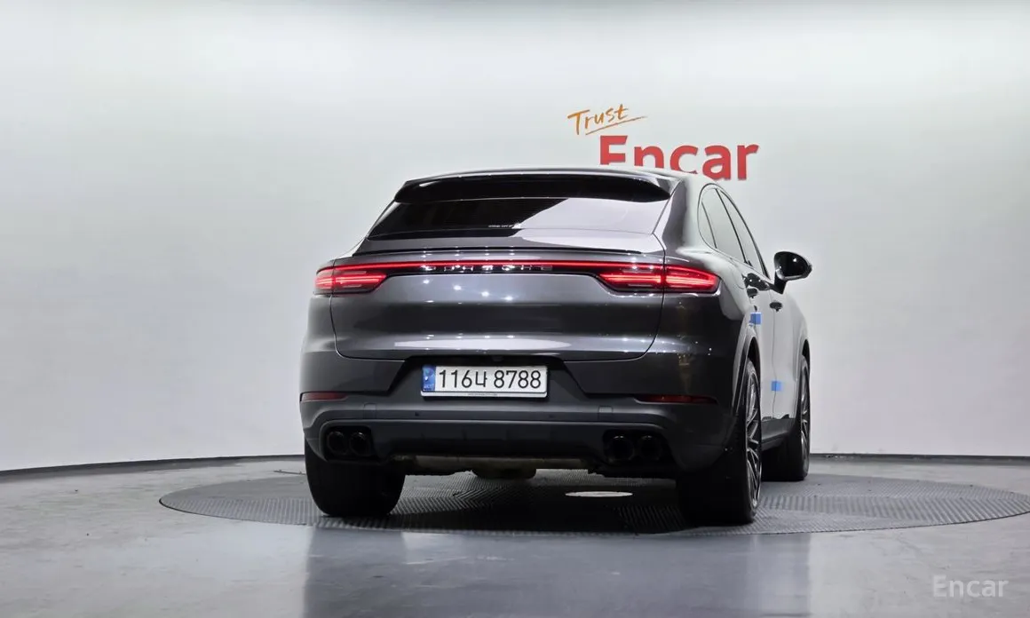 Фото 4 - Porsche Cayenne