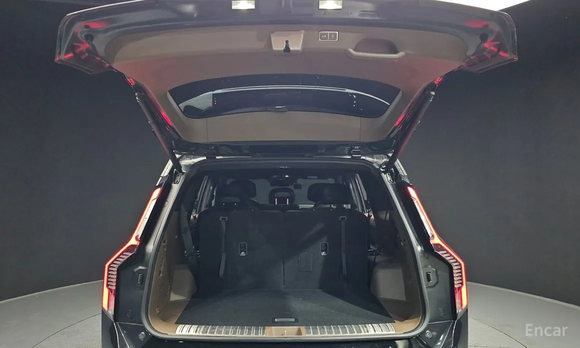 Фото 20 - Kia EV9