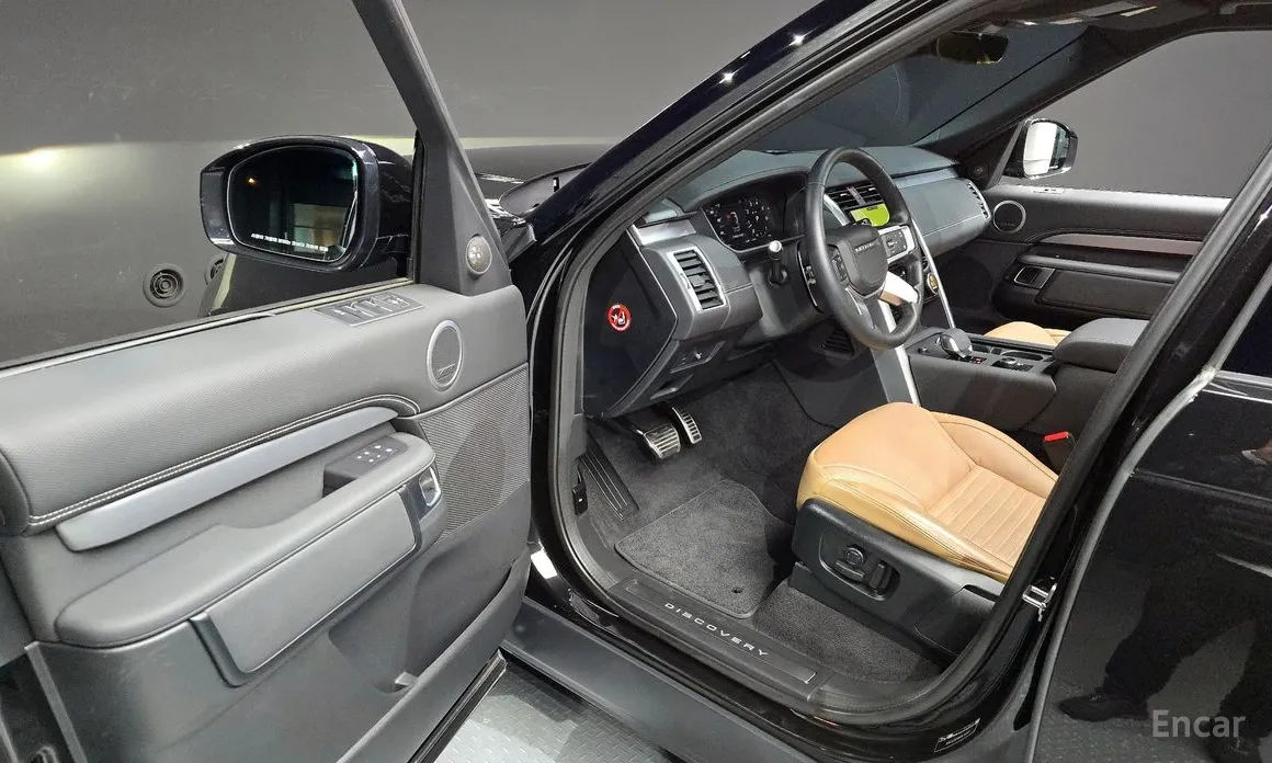 Фото 10 - Land Rover Discovery