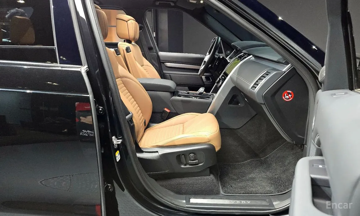 Фото 11 - Land Rover Discovery