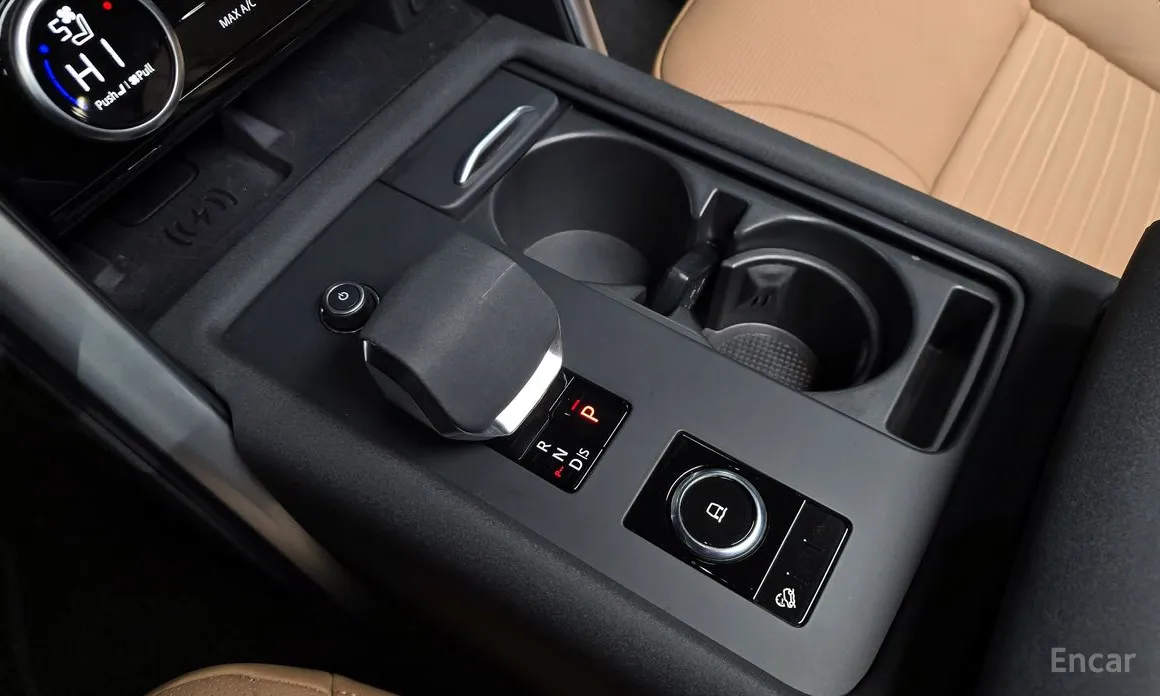 Фото 9 - Land Rover Discovery