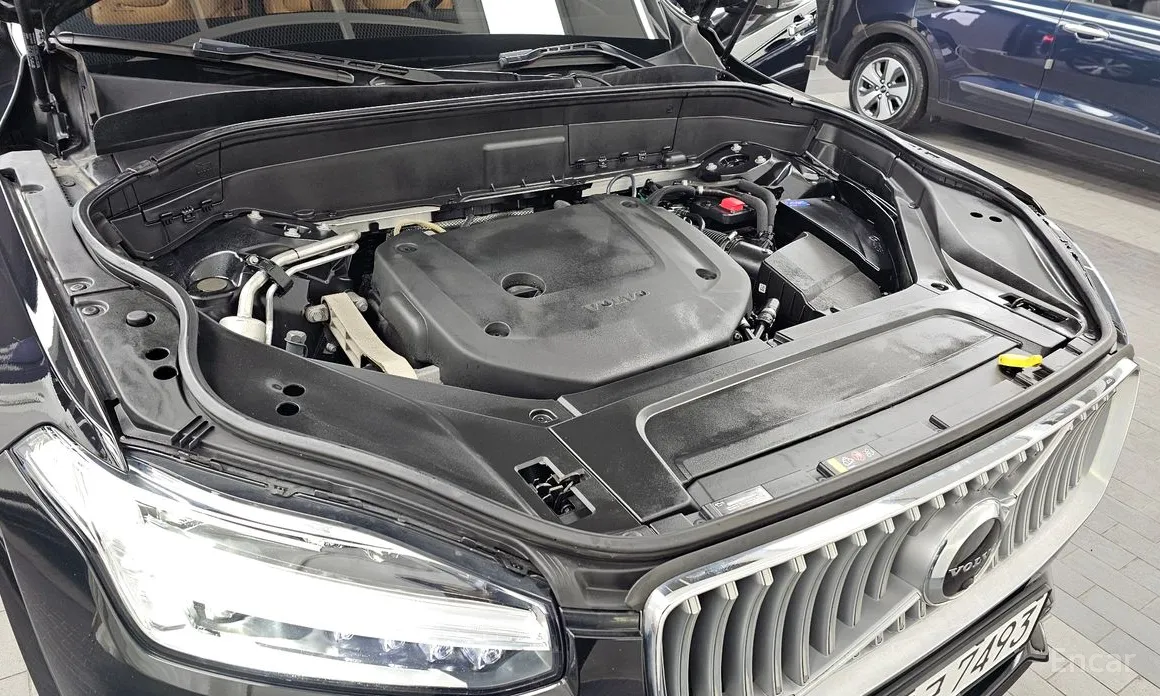 Фото 6 - Volvo XC90