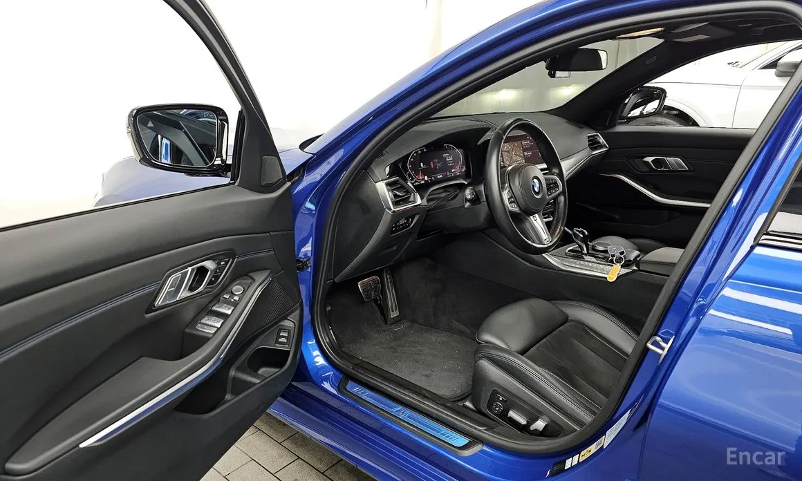 Фото 10 - BMW 3 Series