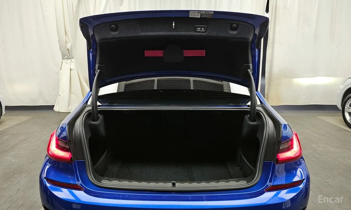 Фото 20 - BMW 3 Series