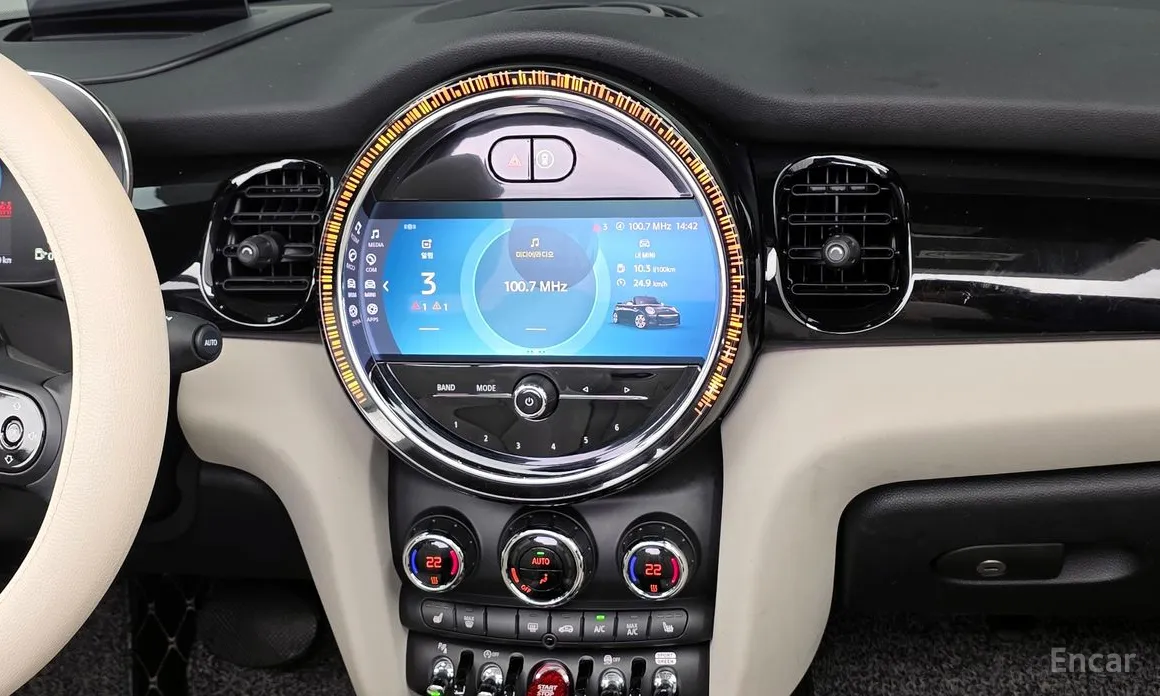 Фото 14 - Mini Cooper Convertible