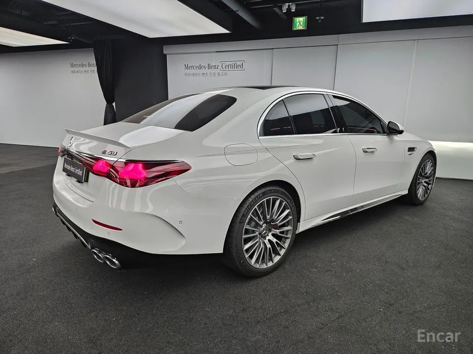 Фото 2 - Mercedes-Benz E-Class