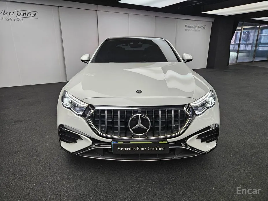 Фото 3 - Mercedes-Benz E-Class