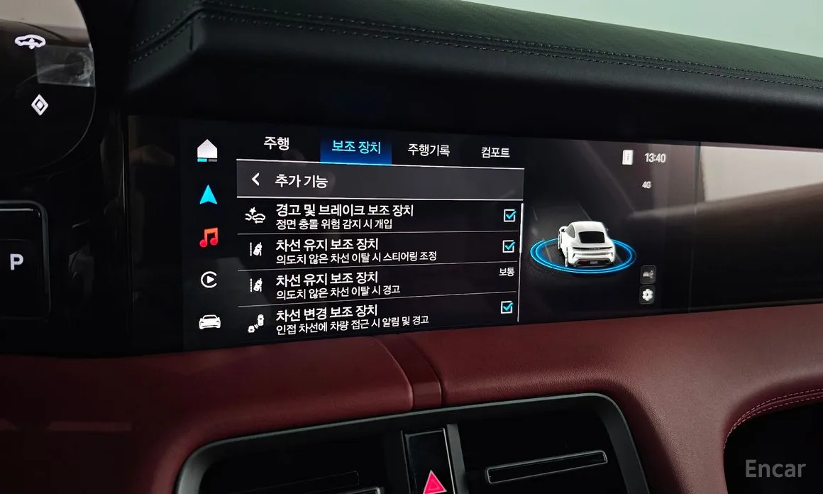 Фото 18 - Porsche Taycan