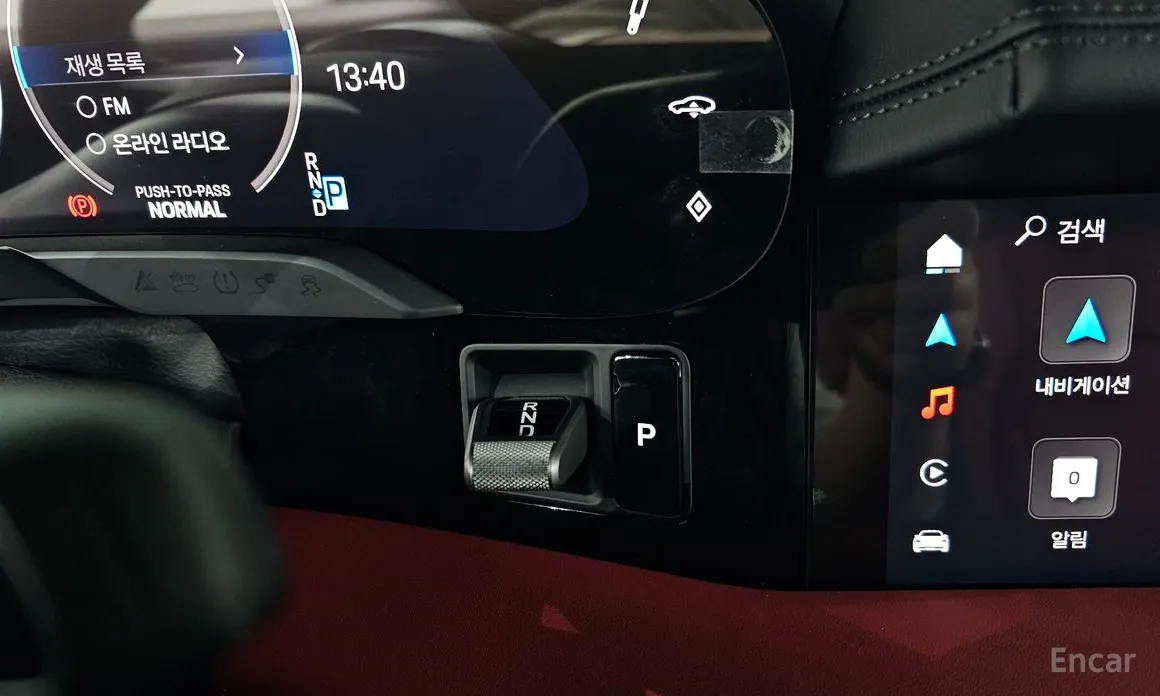 Фото 9 - Porsche Taycan