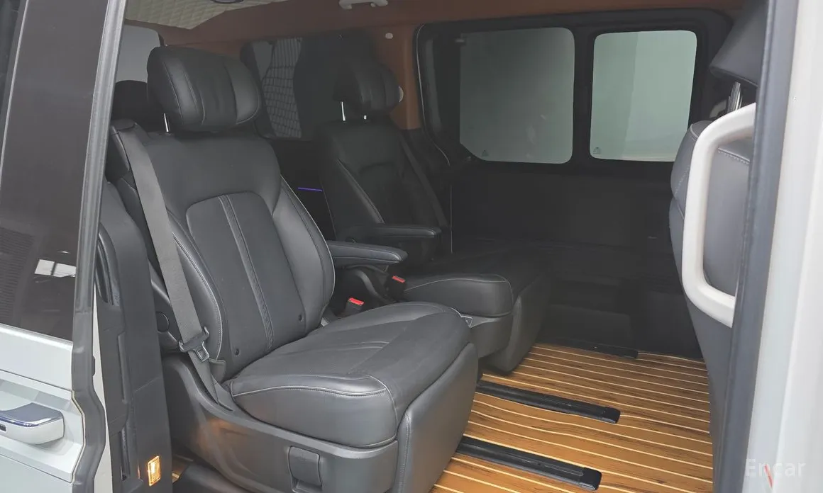 Фото 12 - Hyundai Staria