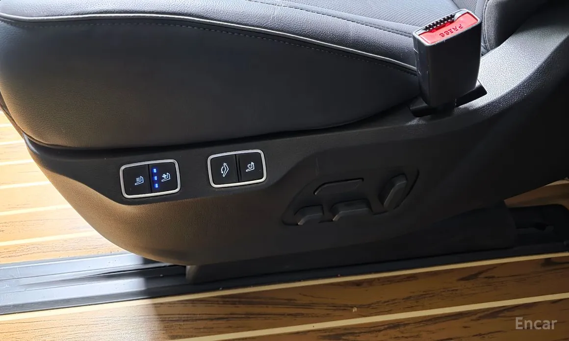 Фото 18 - Hyundai Staria