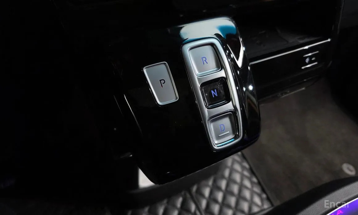 Фото 9 - Hyundai Staria