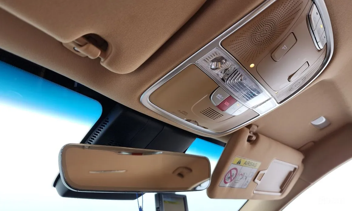 Фото 17 - Kia K9