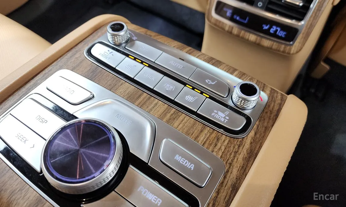 Фото 19 - Kia K9