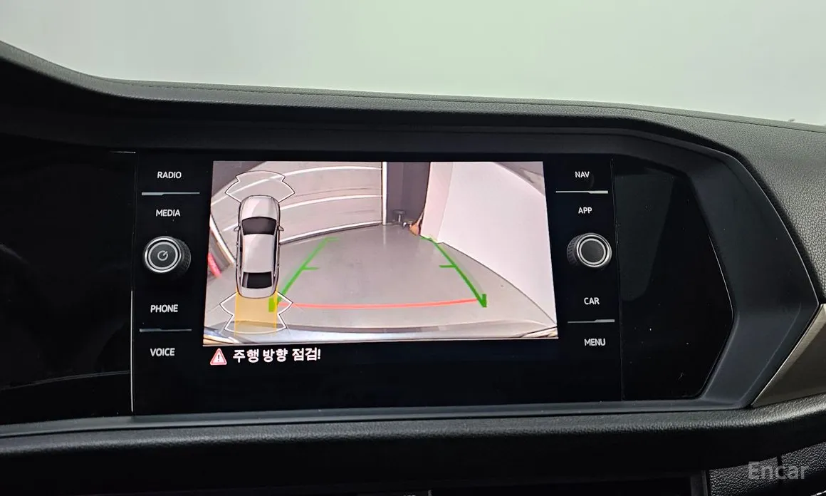 Фото 15 - Volkswagen Jetta