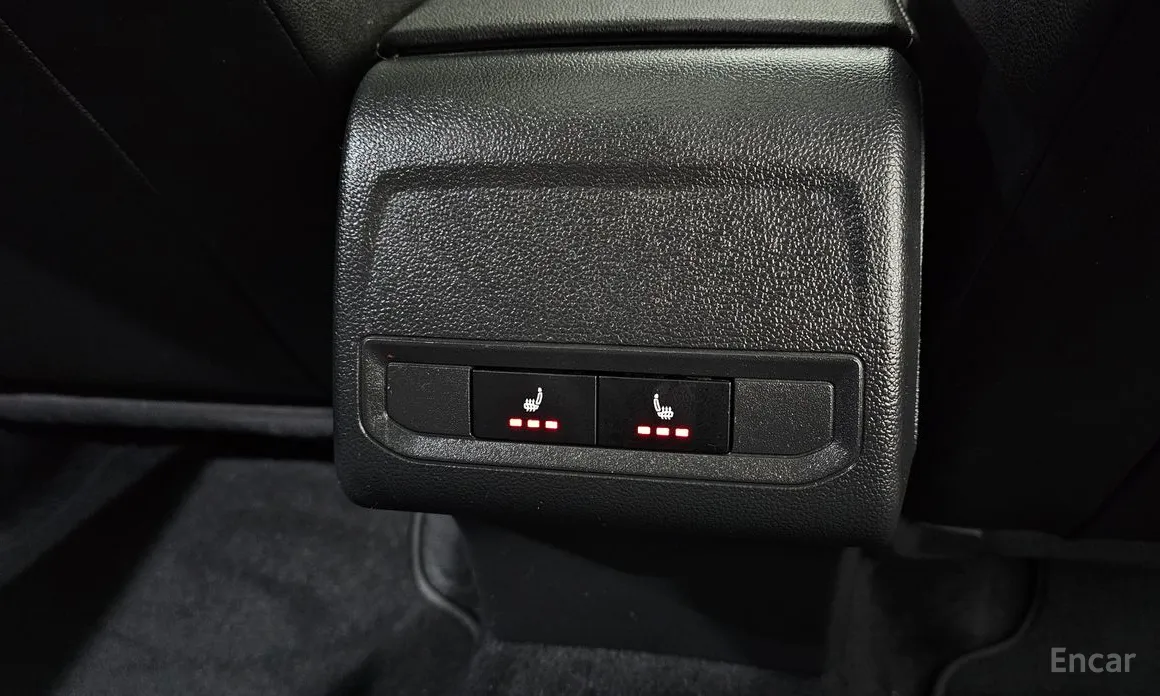 Фото 18 - Volkswagen Jetta