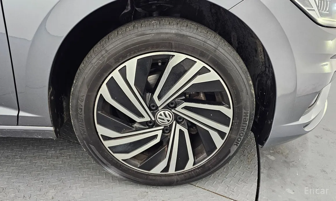 Фото 5 - Volkswagen Jetta