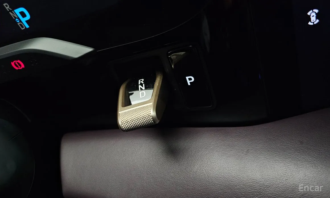 Фото 9 - Porsche Taycan