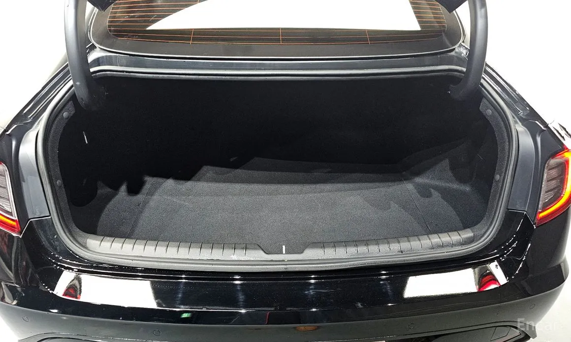 Фото 21 - Hyundai Sonata