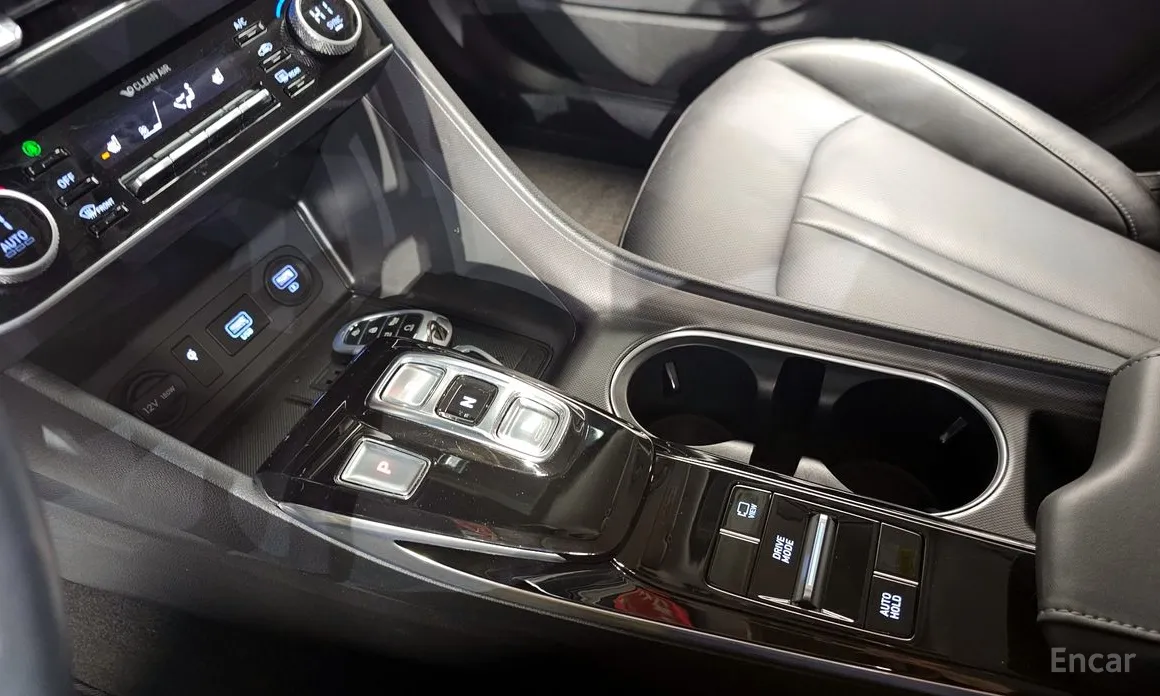 Фото 9 - Hyundai Sonata