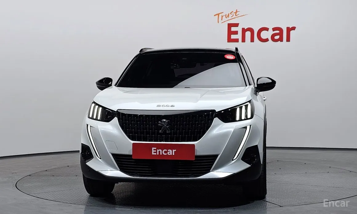 Фото 3 - Peugeot 2008