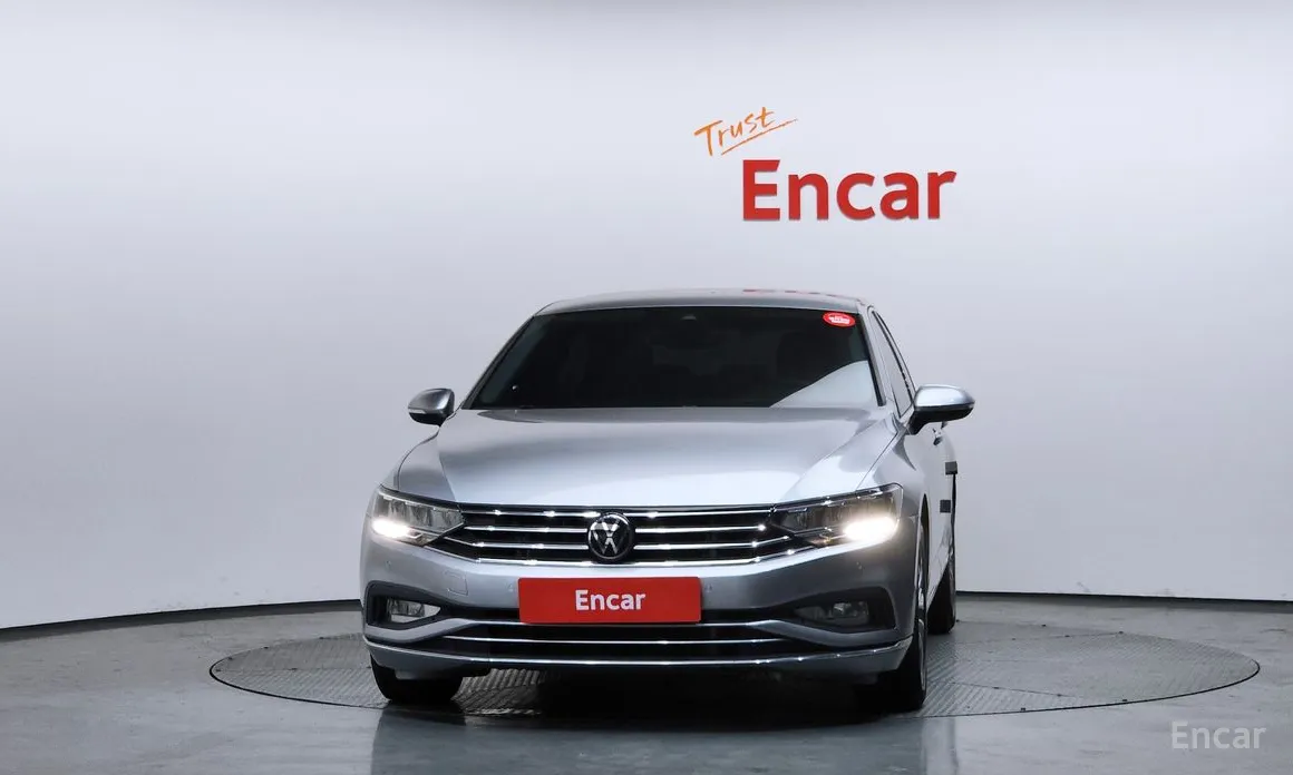 Фото 3 - Volkswagen Passat