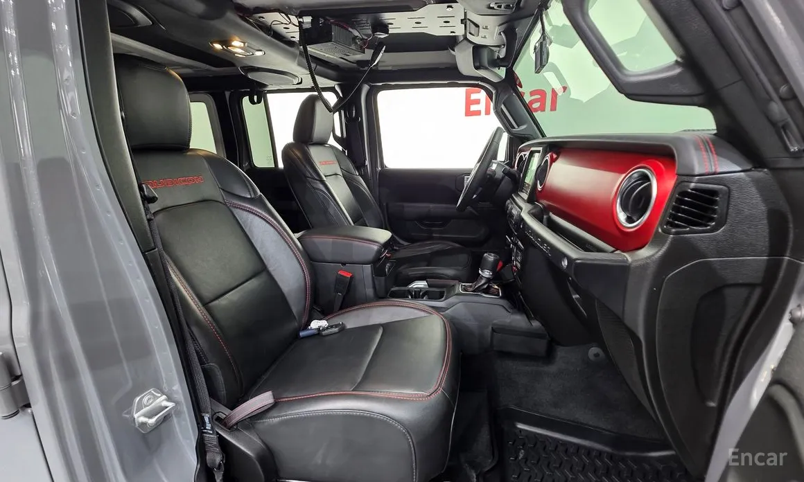 Фото 10 - Jeep Wrangler