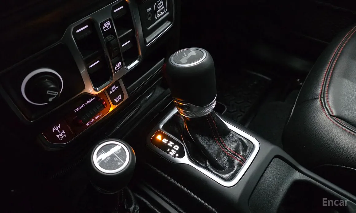 Фото 9 - Jeep Wrangler